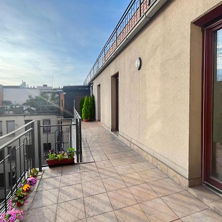 Leda Deluxe Apartment Budapest Bagian luar foto