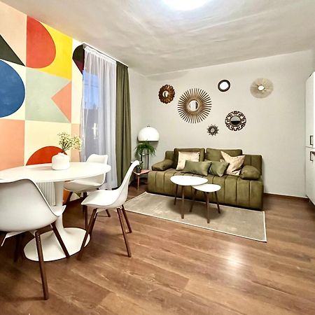 Leda Deluxe Apartment Budapest Bagian luar foto